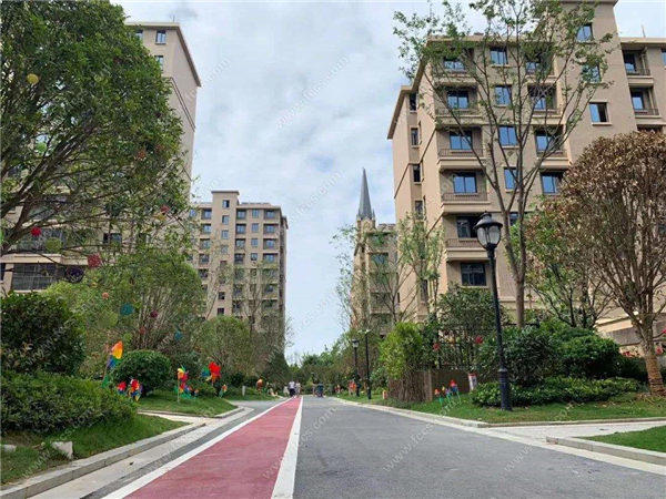 西安最新房价现状走势(西安的房价还会继续涨价吗)