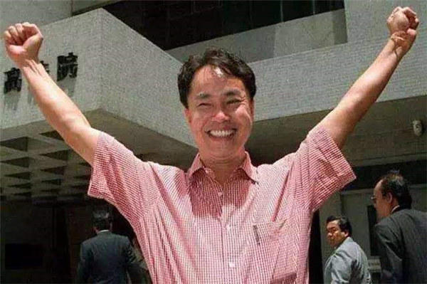 张子强敲诈李嘉诚却不敢动何鸿燊(可见何鸿燊的地位)