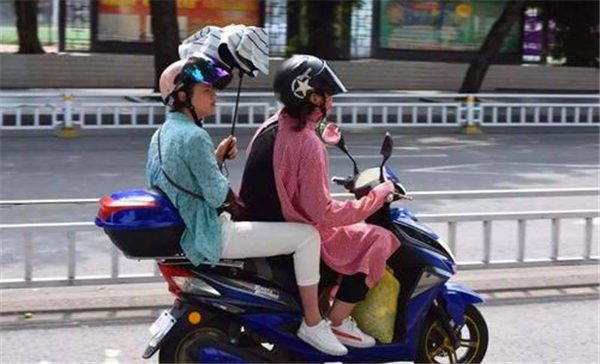 电动车不挂牌有什么影响会受到什么处罚(一定要遵守电动车挂牌的规定)