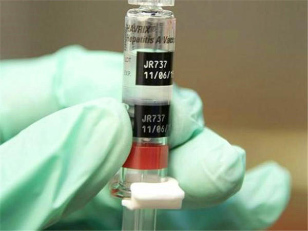 吉林一对夫妻新冠治愈出院后复阳(新冠肺炎治愈后到底会不会再次感染)