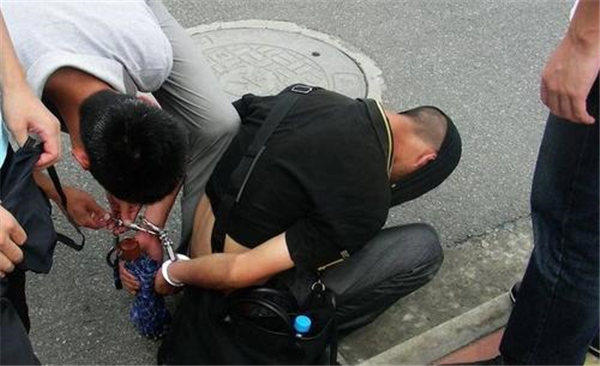 江西逃犯曾春亮新命案又杀两人，为什么这么难抓住？