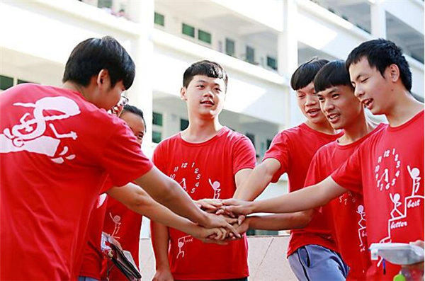 河北高考考生分数出来后更期待分数线了,600份以上的竟然3万多人