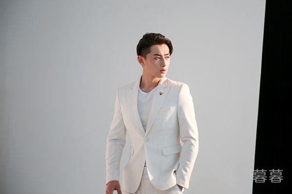 怎么让双鱼男主动找你 学会让他依赖你