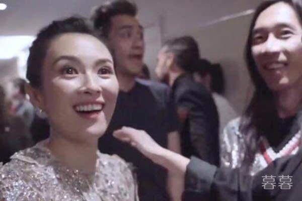 章子怡看胡歌的眼神 看来两人确实关系不错