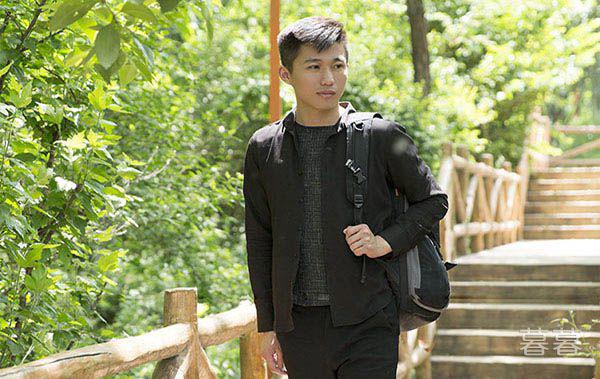 暗恋的人突然有对象了怎么办 应该直接放弃吗