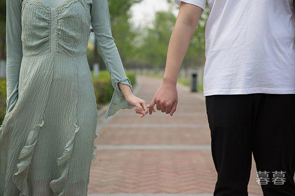 丈夫做了对不起我的事，但为了孩子我没有离婚