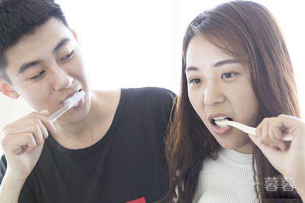 形容渣女无情的句子 女人心狠起来比谁都绝情
