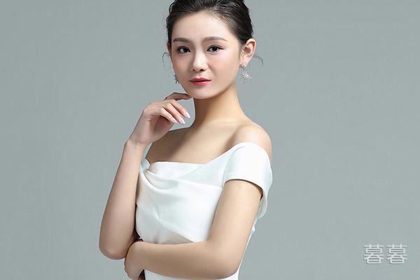 自己生日说说心情短语 愿我充满活力青春常在