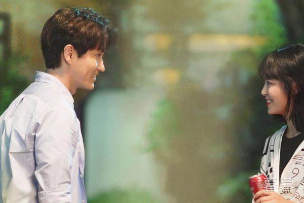 带着爸爸去留学孙卓非喜欢谁 对林飒一直念念不忘