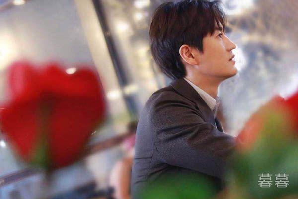 带着爸爸去留学孙卓非喜欢谁 对林飒一直念念不忘