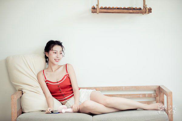 用什么动作取悦男人 善解风情很重要