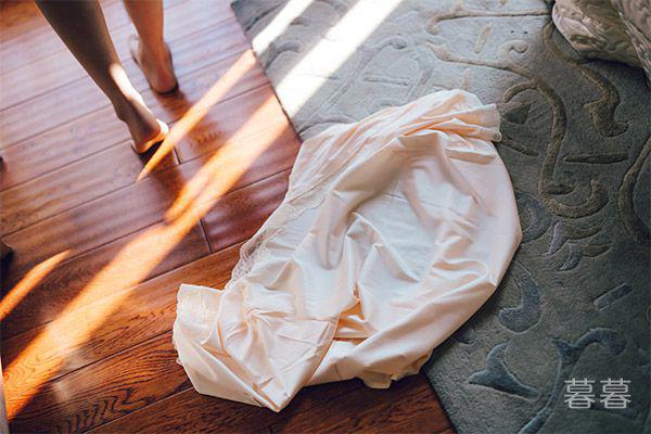 男生对你有好感的征兆 他对你会异常上心