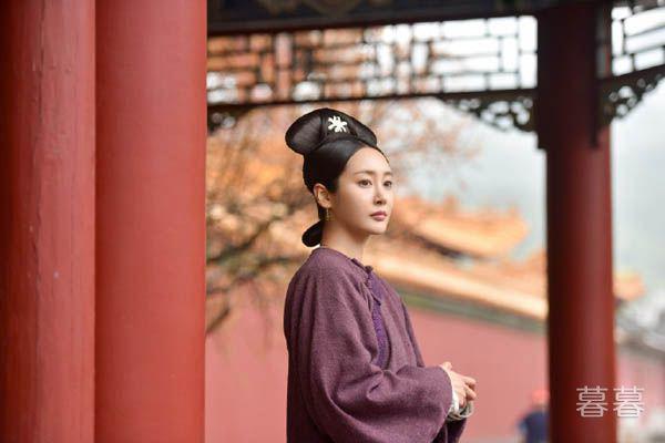 如懿传卫嬿婉怎么上位的 和进忠结盟让皇帝留意到自己