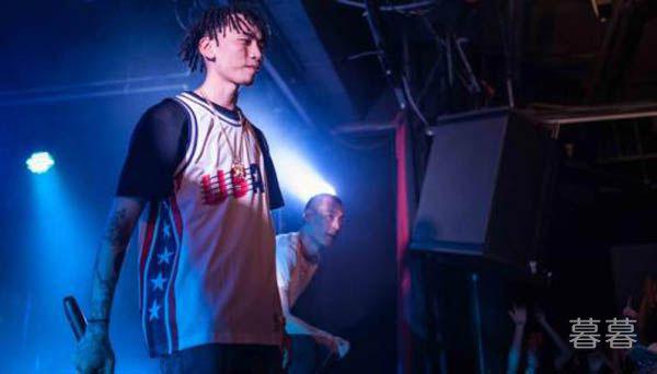 马思唯女朋友是谁 把圈外女友保护的很好