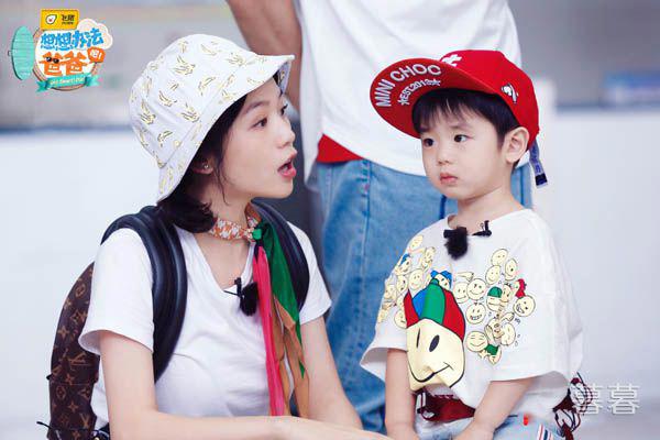 黄英和曹帅怎么认识的 因超女相识相知相恋