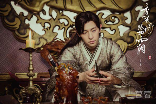 香蜜沉沉烬如霜旭凤为什么喜欢锦觅 居然误会对方为爱吃醋