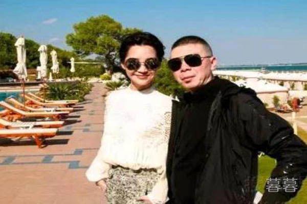 冯小刚许晴什么关系 梦中情人四个字值得推敲