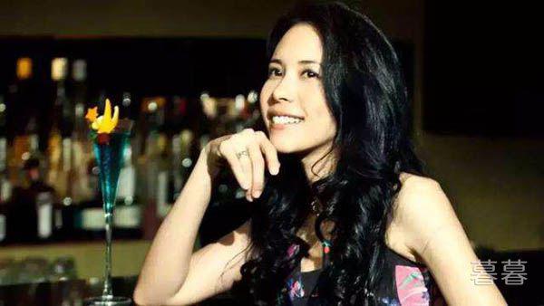 莫文蔚几段感情 兜兜转转陪我到老的那个人是初恋