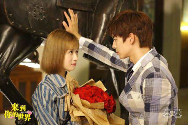 来到你的世界鹿梓星喜欢的是谁 漫画中男主宫澄为何变男配