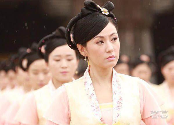 宫心计2深宫计何离是萤火虫哥哥吗 结局却是无比凄惨