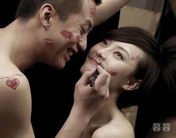 邓超看孙俪眼神宠爱的证据 七周年用爱破离婚传闻