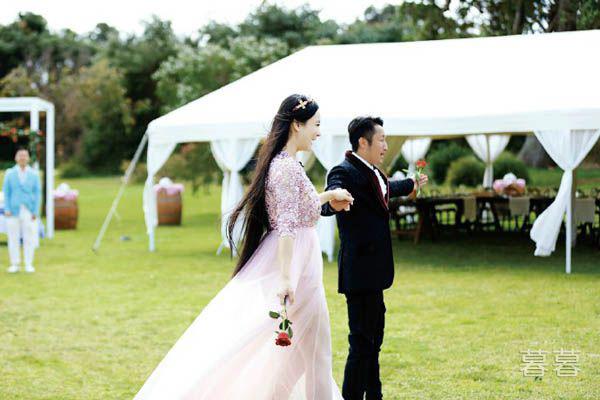 为什么冉莹颖和邹市明很恩爱 最长情的爱就是陪伴