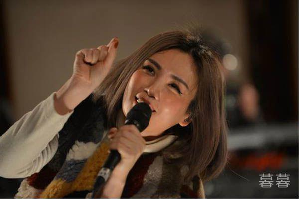 魏如萱怀孕是真的吗 与未婚老公一路走来不容易