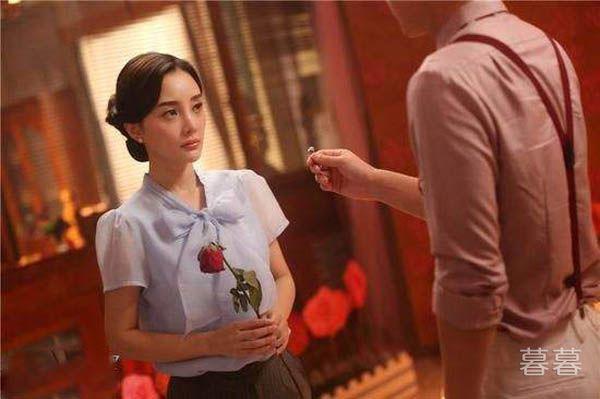 贾乃亮不嫌弃李小璐吗 即使处于风口浪尖也要维护爱的人