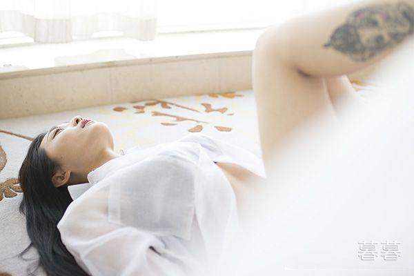 结婚了却忘不了前女友 被抛弃的婚姻现在又被乞求原谅