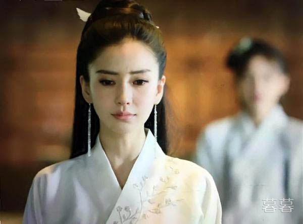 黄晓明为啥选baby 这么努力的女人别在说是花瓶了