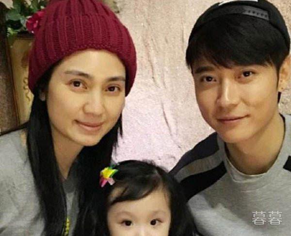 张丹峰洪欣怎么认识的，他说：第一眼就喜欢上了你