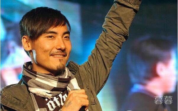 何洁与刁磊修成正果 这个一笑倾城的大女孩