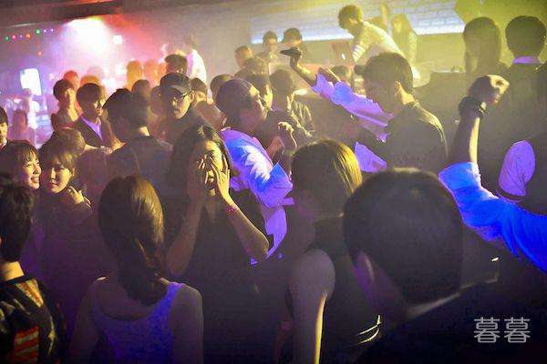 男人单身太久不会爱了 但是真的好想有个家