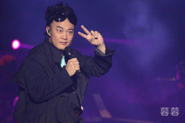 陈奕迅徐濠萦各玩各的吗 二人都为感情做出了牺牲