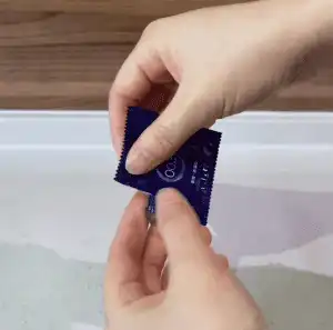 男朋友说无套刚进入的时候太爽，不戴套真的很舒服吗？