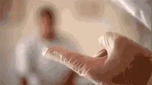 怎么用手把男生弄舒服,让他爽到抖