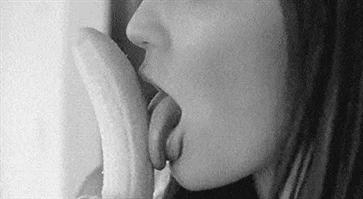 让男朋友欲罢不能的口爱技巧