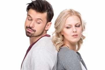 女人快要进入高潮时的8个动作!到达顶峰时的表现