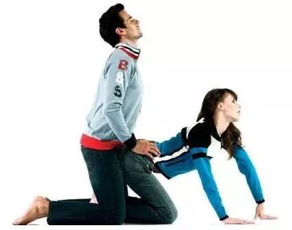 什么性爱姿势更易于怀孕？真人演示最容易怀孕的5种性爱姿势