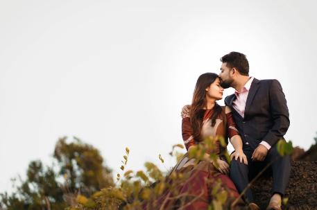 女生哪些行为是在撩你,男生别不知道