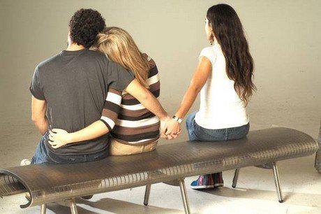 男朋友说跟闺蜜是真爱，所以我才是小三？