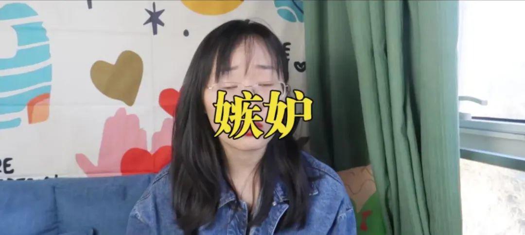 总是沉浸在悲伤里的心理学原因及解决方法