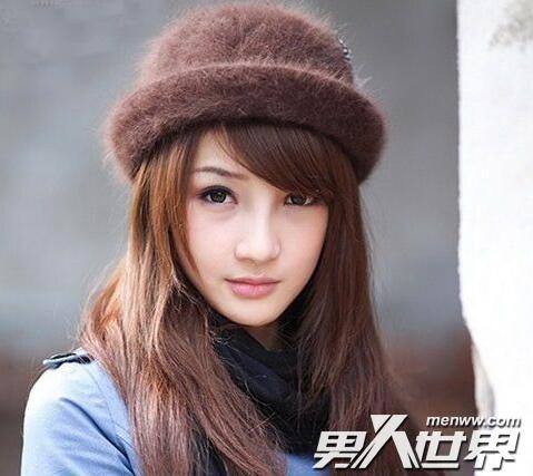 跟男票的第一次亲密接触经历 我和男友在宿舍做了羞羞事