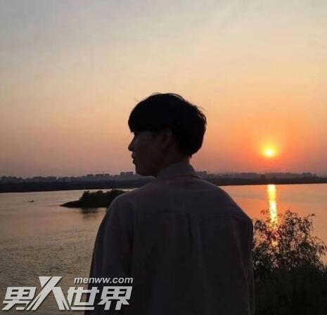 男生谈恋爱之后的变化 恋爱久了男生真的会有很大的改变