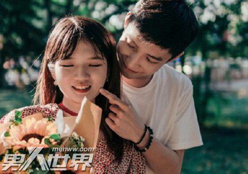 男生抱你时用脸贴近你 男生用脸蹭女生的脸代表什么