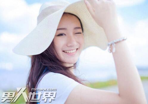 口述我和邻居女人的往事 我第一次对比我大的女人难忘