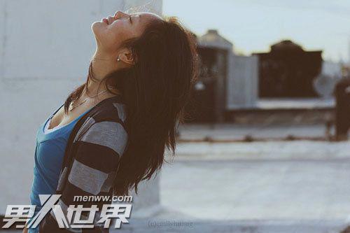 国企美女征途路漫漫 爱上公司年上女的我彻底沦陷