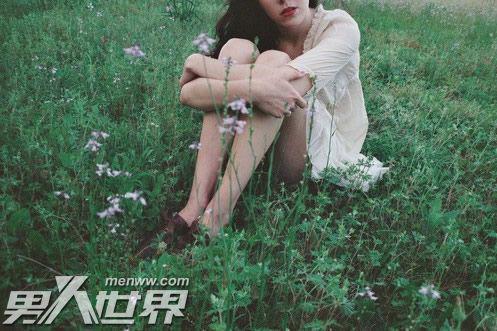 女人寂寞的表现有几种 耐不住寂寞的女人特征你中招了吗