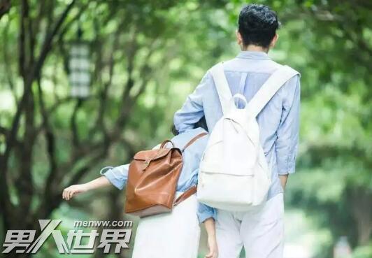 男友爱撒娇是正常表现吗 成熟男人对女人撒娇代表什么