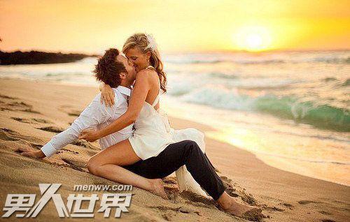 男生总想和你身体接触的原因 男人想啪啪有什么暗示吗